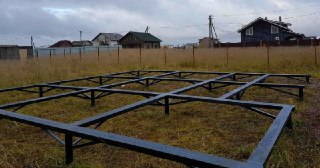 Купить металлические сваи для фундамента в Советская Гавань с установкой под ключ цена от 1894 руб